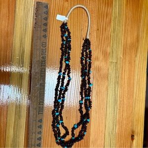 Garnet and howlite Beaded Necklace